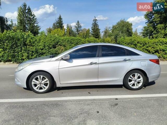 Сірий Хендай Соната, об'ємом двигуна 2 л та пробігом 230 тис. км за 8500 $, фото 7 на Automoto.ua