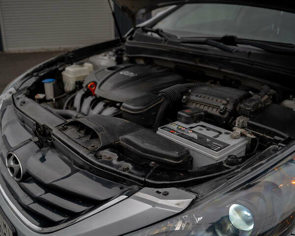 Хендай Соната 2011 в Киеве на Automoto.ua Серый Хендай Соната, объемом двигателя 2.4 л и пробегом 170 тыс. км за 9600 $, фото 16 на Automoto.ua