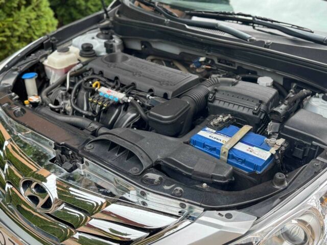 Хендай Соната 2011 в Ужгороде на Automoto.ua Серый Хендай Соната, объемом двигателя 2.4 л и пробегом 168 тыс. км за 8500 $, фото 2 на Automoto.ua
