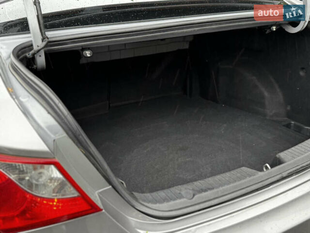 Серый Хендай Соната, объемом двигателя 2.4 л и пробегом 220 тыс. км за 8100 $, фото 19 на Automoto.ua