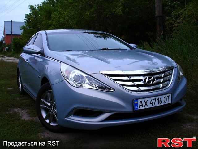 Сірий Хендай Соната, об'ємом двигуна 2.4 л та пробігом 0 тис. км за 8500 $, фото 4 на Automoto.ua