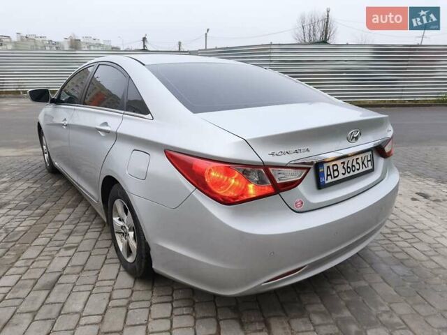 Серый Хендай Соната, объемом двигателя 2 л и пробегом 186 тыс. км за 7800 $, фото 21 на Automoto.ua