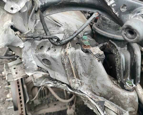 Серый Хендай Соната, объемом двигателя 2 л и пробегом 280 тыс. км за 5000 $, фото 6 на Automoto.ua