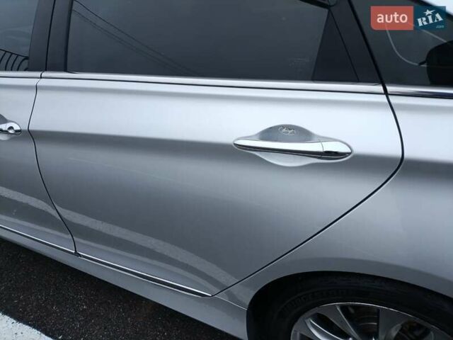Серый Хендай Соната, объемом двигателя 2.36 л и пробегом 174 тыс. км за 9970 $, фото 21 на Automoto.ua