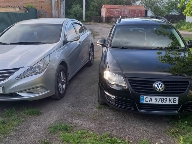 Серый Хендай Соната, объемом двигателя 2 л и пробегом 400 тыс. км за 7300 $, фото 6 на Automoto.ua