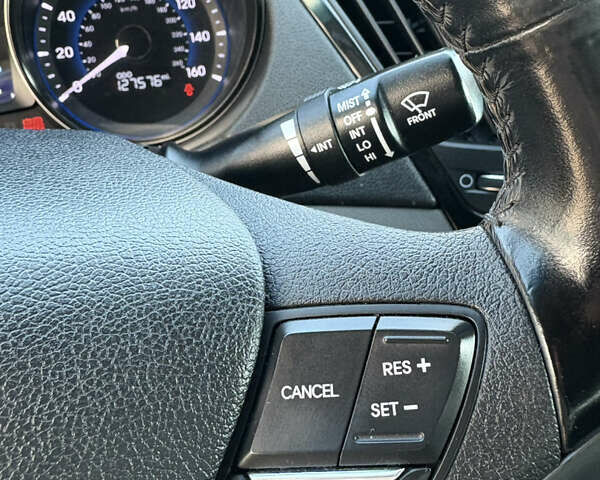 Сірий Хендай Соната, об'ємом двигуна 2.4 л та пробігом 207 тис. км за 10700 $, фото 20 на Automoto.ua