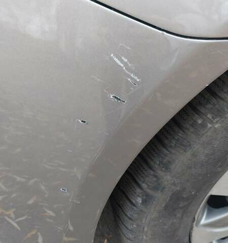 Сірий Хендай Соната, об'ємом двигуна 2 л та пробігом 181 тис. км за 9500 $, фото 1 на Automoto.ua