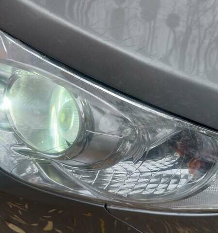 Сірий Хендай Соната, об'ємом двигуна 2 л та пробігом 181 тис. км за 9500 $, фото 2 на Automoto.ua