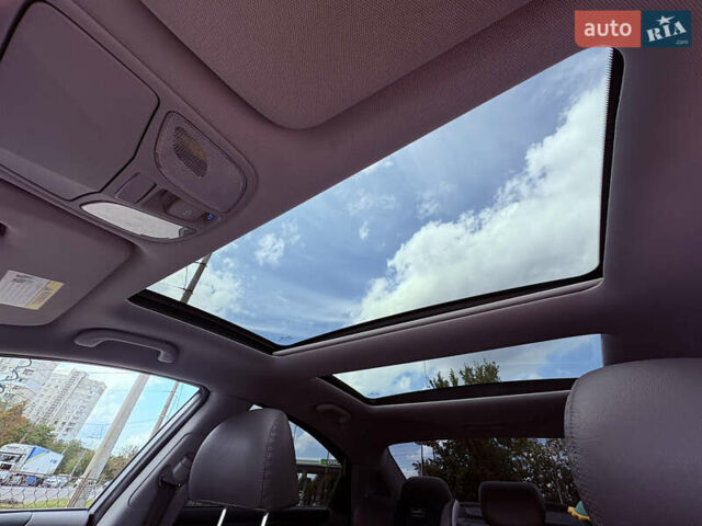 Сірий Хендай Соната, об'ємом двигуна 2.4 л та пробігом 207 тис. км за 10700 $, фото 16 на Automoto.ua