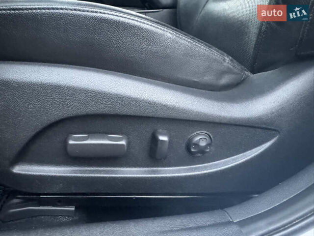 Серый Хендай Соната, объемом двигателя 2 л и пробегом 169 тыс. км за 8000 $, фото 20 на Automoto.ua