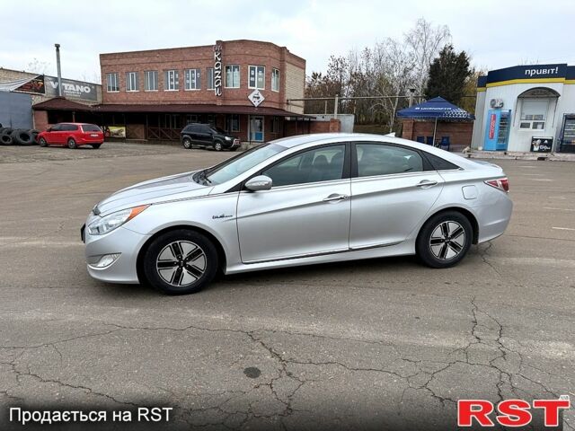 Сірий Хендай Соната, об'ємом двигуна 2.4 л та пробігом 183 тис. км за 9000 $, фото 4 на Automoto.ua