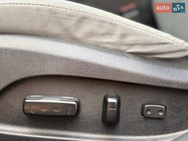 Сірий Хендай Соната, об'ємом двигуна 2.36 л та пробігом 162 тис. км за 9499 $, фото 17 на Automoto.ua