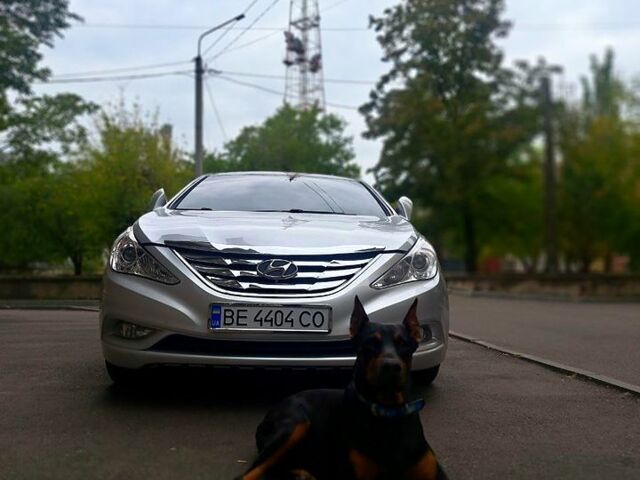 Серый Хендай Соната, объемом двигателя 2 л и пробегом 0 тыс. км за 8200 $, фото 5 на Automoto.ua