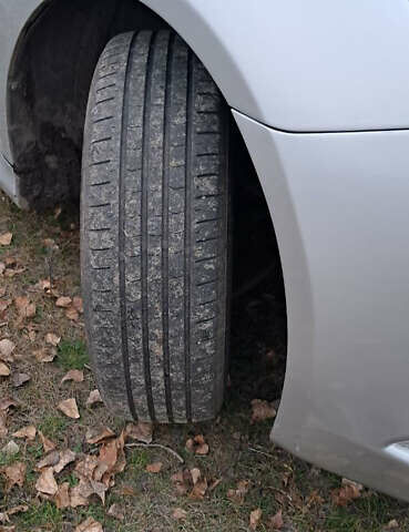 Серый Хендай Соната, объемом двигателя 2.36 л и пробегом 326 тыс. км за 7800 $, фото 1 на Automoto.ua