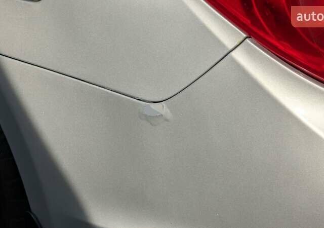 Сірий Хендай Соната, об'ємом двигуна 2 л та пробігом 605 тис. км за 7000 $, фото 2 на Automoto.ua