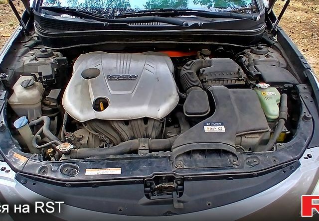 Серый Хендай Соната, объемом двигателя 2.4 л и пробегом 182 тыс. км за 9200 $, фото 11 на Automoto.ua