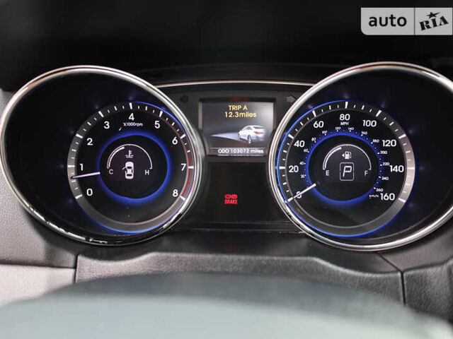 Серый Хендай Соната, объемом двигателя 2.36 л и пробегом 165 тыс. км за 9000 $, фото 32 на Automoto.ua