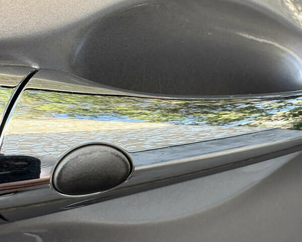 Сірий Хендай Соната, об'ємом двигуна 2.4 л та пробігом 207 тис. км за 10700 $, фото 32 на Automoto.ua