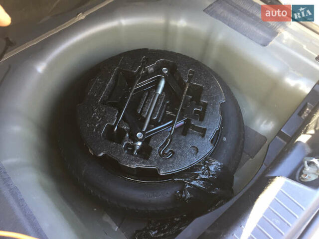 Серый Хендай Соната, объемом двигателя 2.36 л и пробегом 160 тыс. км за 8900 $, фото 18 на Automoto.ua