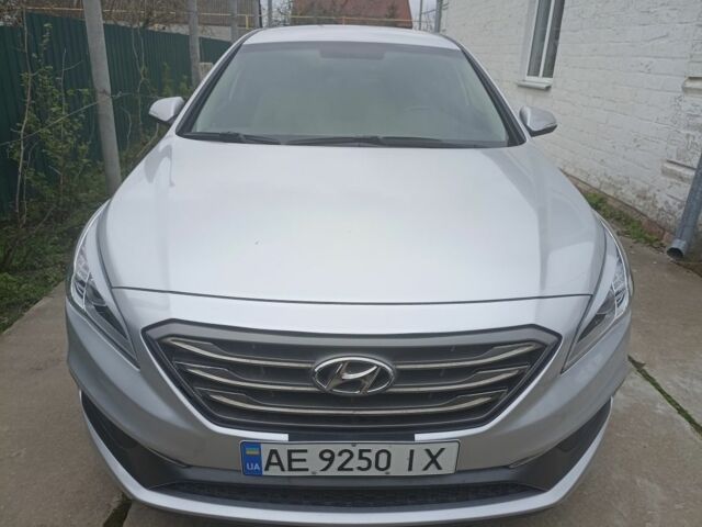 Серый Хендай Соната, объемом двигателя 2.4 л и пробегом 70 тыс. км за 11000 $, фото 9 на Automoto.ua