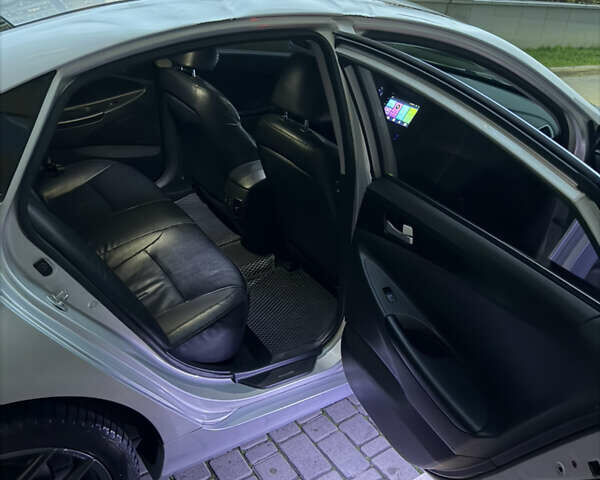 Серый Хендай Соната, объемом двигателя 2 л и пробегом 320 тыс. км за 6999 $, фото 21 на Automoto.ua