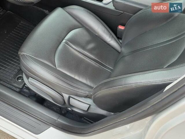 Сірий Хендай Соната, об'ємом двигуна 2 л та пробігом 255 тис. км за 9200 $, фото 21 на Automoto.ua