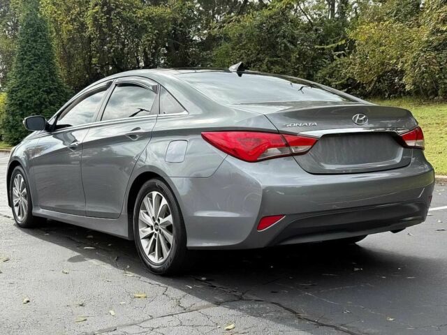 Серый Хендай Соната, объемом двигателя 2.4 л и пробегом 85 тыс. км за 5600 $, фото 4 на Automoto.ua