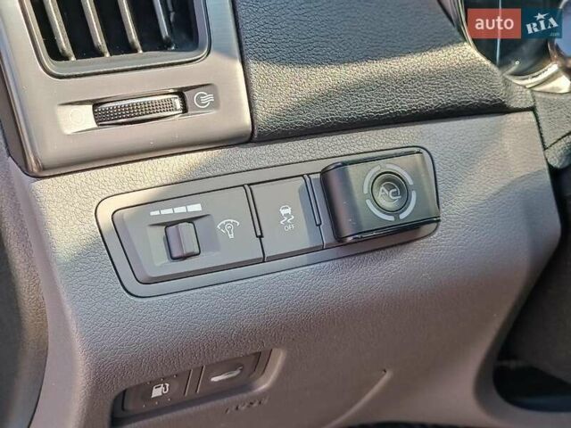 Сірий Хендай Соната, об'ємом двигуна 2.4 л та пробігом 207 тис. км за 11290 $, фото 26 на Automoto.ua