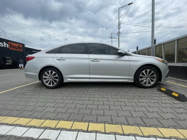 Серый Хендай Соната, объемом двигателя 2.4 л и пробегом 136 тыс. км за 10800 $, фото 2 на Automoto.ua