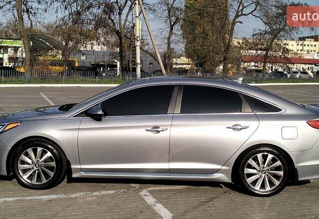 Серый Хендай Соната, объемом двигателя 2.36 л и пробегом 105 тыс. км за 11300 $, фото 20 на Automoto.ua