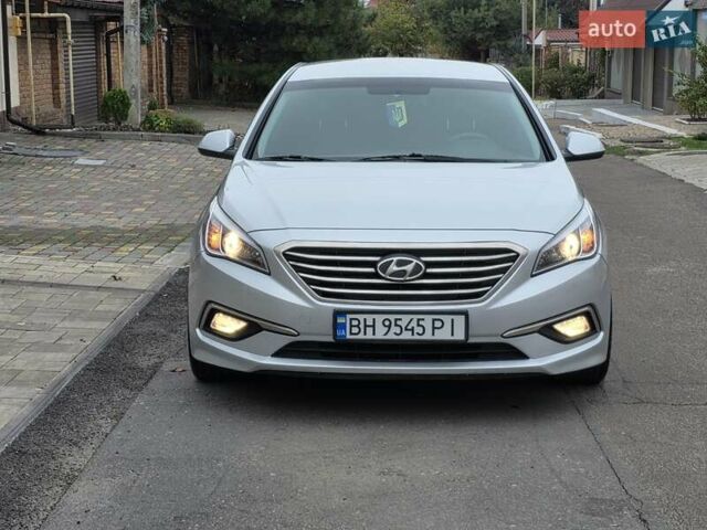 Сірий Хендай Соната, об'ємом двигуна 2 л та пробігом 255 тис. км за 9200 $, фото 8 на Automoto.ua