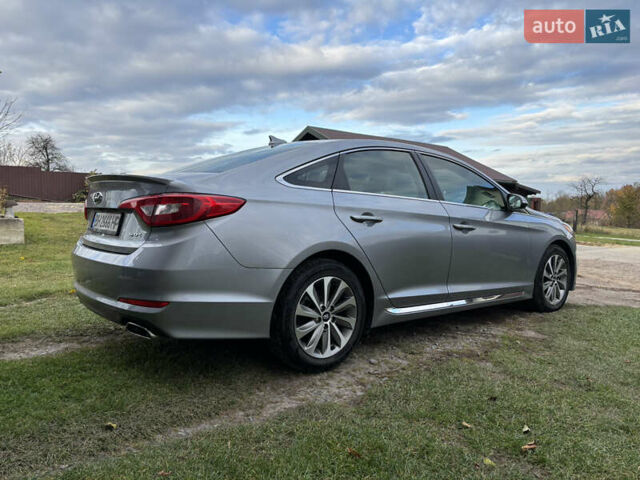 Серый Хендай Соната, объемом двигателя 2.36 л и пробегом 100 тыс. км за 9000 $, фото 4 на Automoto.ua