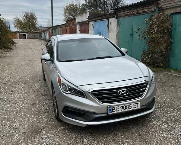 Сірий Хендай Соната, об'ємом двигуна 2.36 л та пробігом 118 тис. км за 9700 $, фото 5 на Automoto.ua