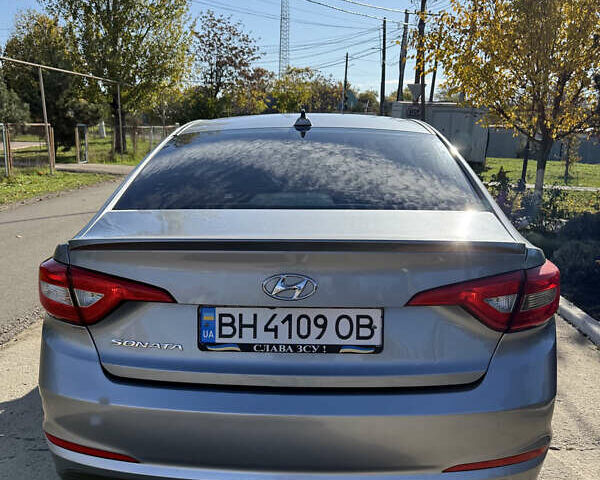 Хендай Соната 2014 у Одесі на Automoto.ua Сірий Хендай Соната, об'ємом двигуна 2.4 л та пробігом 159 тис. км за 9500 $, фото 5 на Automoto.ua