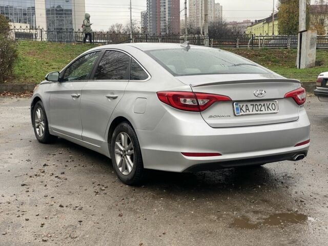Серый Хендай Соната, объемом двигателя 2.4 л и пробегом 150 тыс. км за 7800 $, фото 1 на Automoto.ua