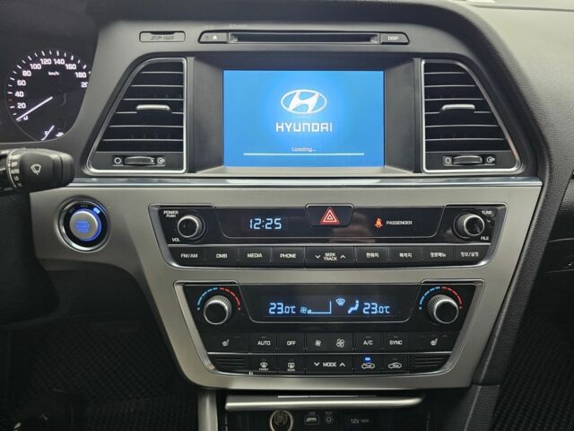 Серый Хендай Соната, объемом двигателя 2 л и пробегом 60 тыс. км за 14200 $, фото 15 на Automoto.ua