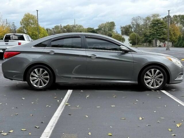 Серый Хендай Соната, объемом двигателя 2.4 л и пробегом 85 тыс. км за 5600 $, фото 7 на Automoto.ua