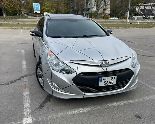 Хендай Соната 2014 у Запоріжжя на Automoto.ua Сірий Хендай Соната, об'ємом двигуна 2.4 л та пробігом 187 тис. км за 11000 $, фото 2 на Automoto.ua