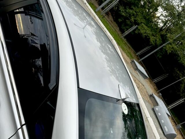 Сірий Хендай Соната, об'ємом двигуна 2 л та пробігом 305 тис. км за 6900 $, фото 4 на Automoto.ua