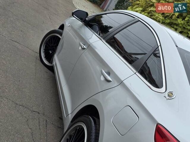 Сірий Хендай Соната, об'ємом двигуна 2 л та пробігом 255 тис. км за 9200 $, фото 7 на Automoto.ua