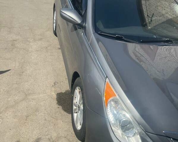 Сірий Хендай Соната, об'ємом двигуна 2.36 л та пробігом 180 тис. км за 8350 $, фото 8 на Automoto.ua