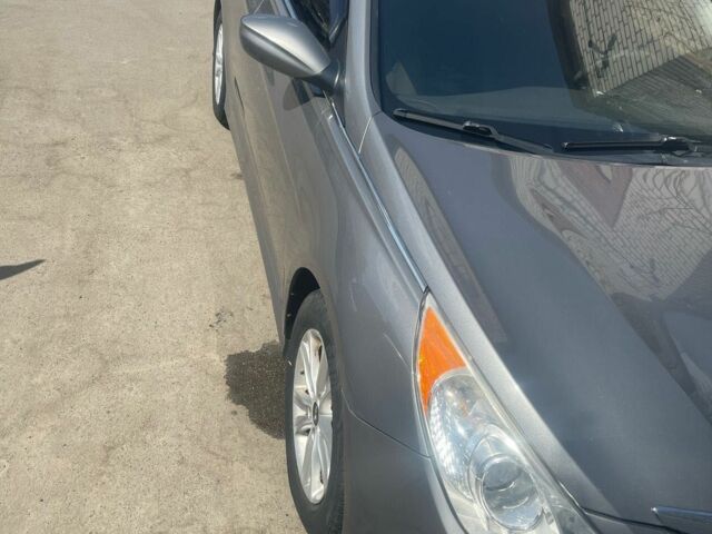 Серый Хендай Соната, объемом двигателя 2.4 л и пробегом 125 тыс. км за 8200 $, фото 11 на Automoto.ua