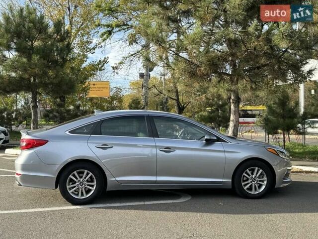 Хендай Соната 2014 у Одесі на Automoto.ua Сірий Хендай Соната, об'ємом двигуна 2.4 л та пробігом 190 тис. км за 10300 $, фото 9 на Automoto.ua