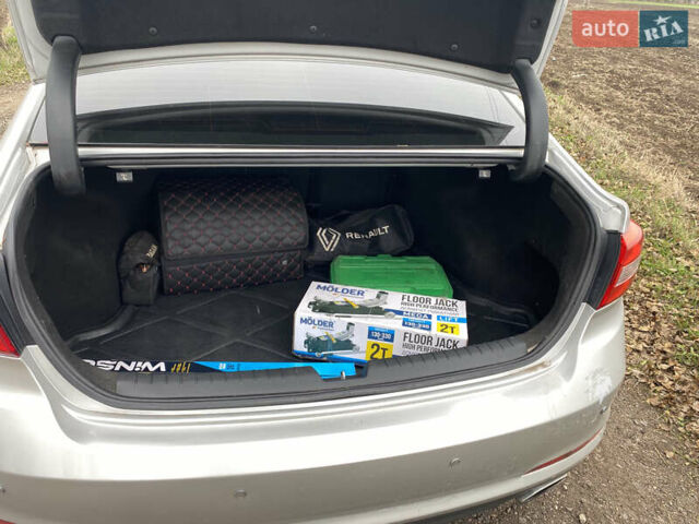 Серый Хендай Соната, объемом двигателя 2.36 л и пробегом 135 тыс. км за 10400 $, фото 9 на Automoto.ua