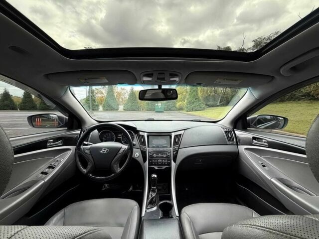 Серый Хендай Соната, объемом двигателя 2.4 л и пробегом 85 тыс. км за 5600 $, фото 11 на Automoto.ua