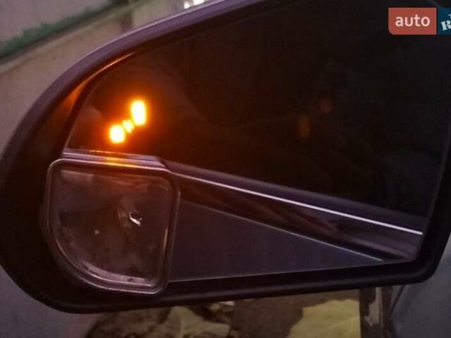 Серый Хендай Соната, объемом двигателя 2.36 л и пробегом 105 тыс. км за 11300 $, фото 16 на Automoto.ua