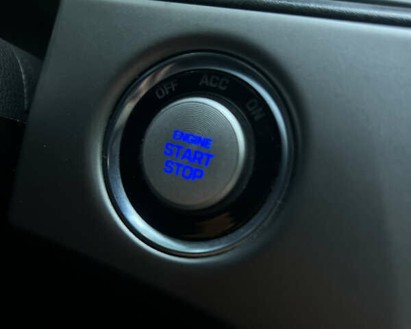 Серый Хендай Соната, объемом двигателя 2 л и пробегом 138 тыс. км за 10899 $, фото 24 на Automoto.ua