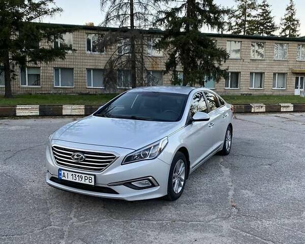 Серый Хендай Соната, объемом двигателя 2 л и пробегом 359 тыс. км за 9500 $, фото 5 на Automoto.ua