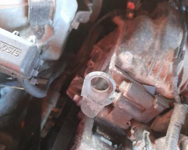 Сірий Хендай Соната, об'ємом двигуна 2 л та пробігом 320 тис. км за 3100 $, фото 14 на Automoto.ua