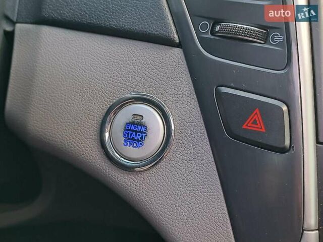 Сірий Хендай Соната, об'ємом двигуна 2.4 л та пробігом 207 тис. км за 11290 $, фото 29 на Automoto.ua